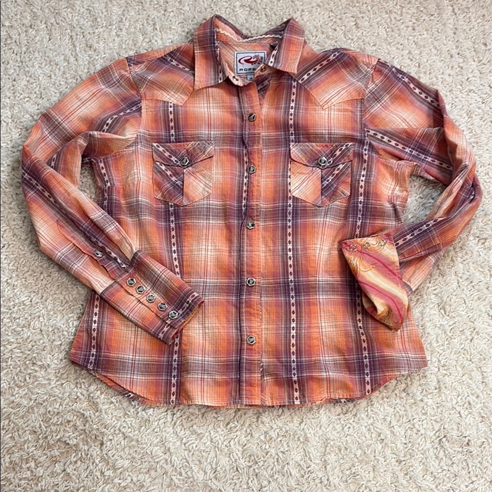 ROPER M fitted long sleeve snap button down western shirt in golden salmon hues